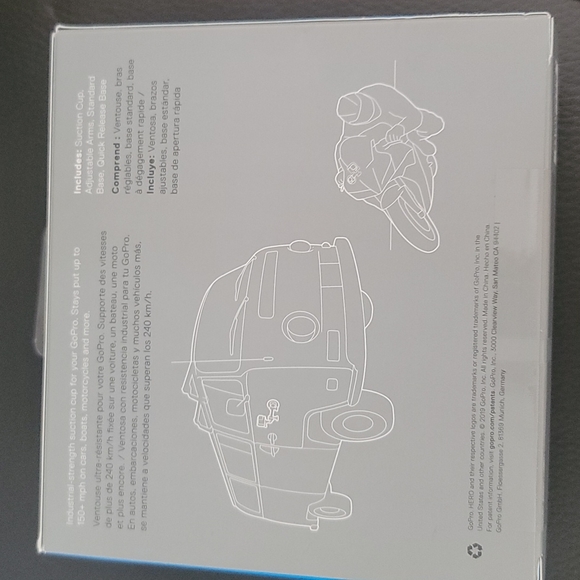 GO PRO- Suction Cup Mount - Picture 2 of 3